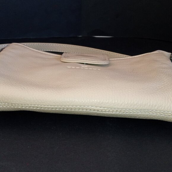 HEXAGONA PARIS Ivory Leather Crossbody Organizer Flat Profile - Picture 13 of 16